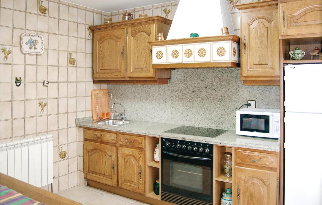 Gorgeous Home In Pilona With Kitchen La Pinera Екстер'єр фото